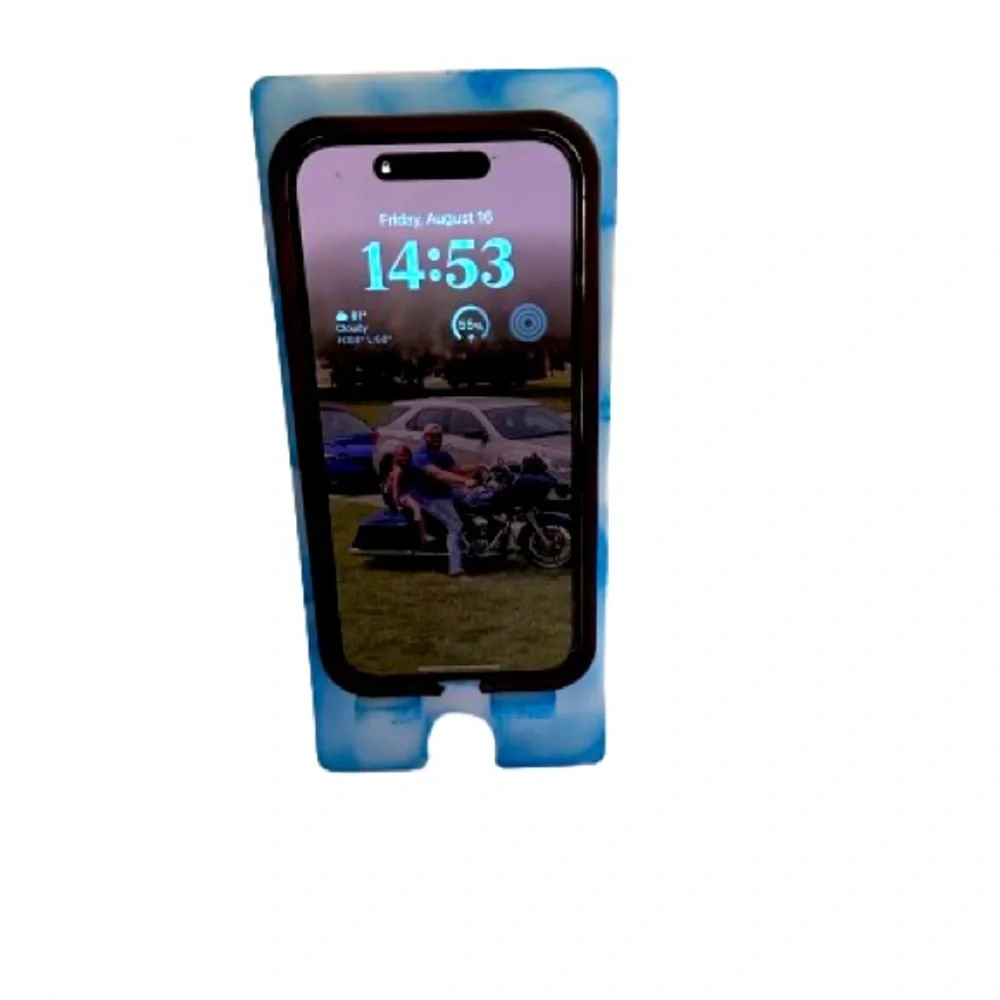 Resin cellphone holder